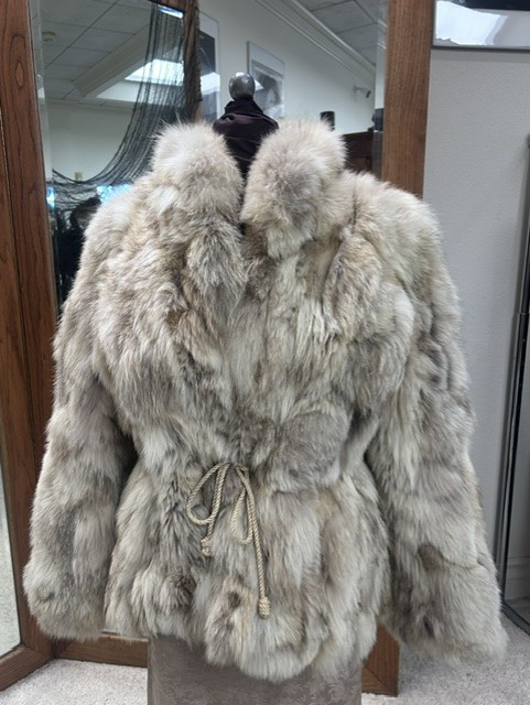 Front of pre-owned coyote fur pieces jacket #0003 UNK with drawstring waist